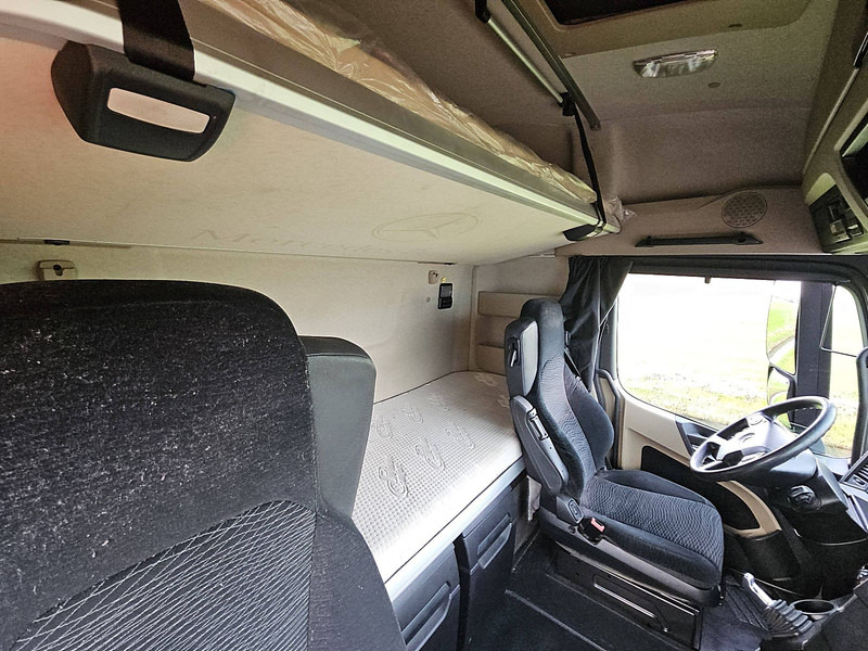 Лизинг на Mercedes-Benz ACTROS 1848 LS Mercedes-Benz ACTROS 1848 LS: снимка 15 Лизинг на Mercedes-Benz ACTROS 1848 LS Mercedes-Benz ACTROS 1848 LS: снимка 15