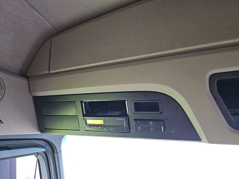 Лизинг на Mercedes-Benz ACTROS 1848 LS Mercedes-Benz ACTROS 1848 LS: снимка 14 Лизинг на Mercedes-Benz ACTROS 1848 LS Mercedes-Benz ACTROS 1848 LS: снимка 14