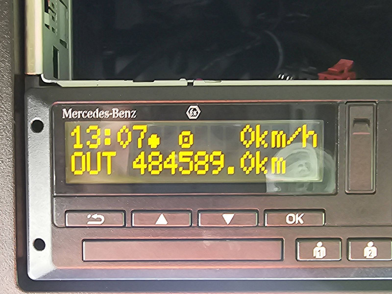 Влекач Mercedes-Benz ACTROS 1848 LS STR.SP. RET. 2X TANK: снимка 9