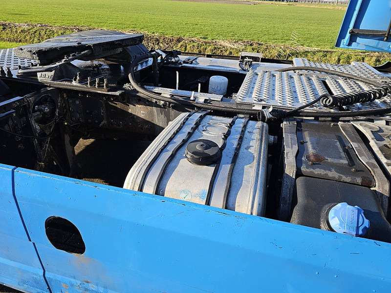 Влекач Volvo FH 460 PTO SKIRTS VEB+: снимка 14