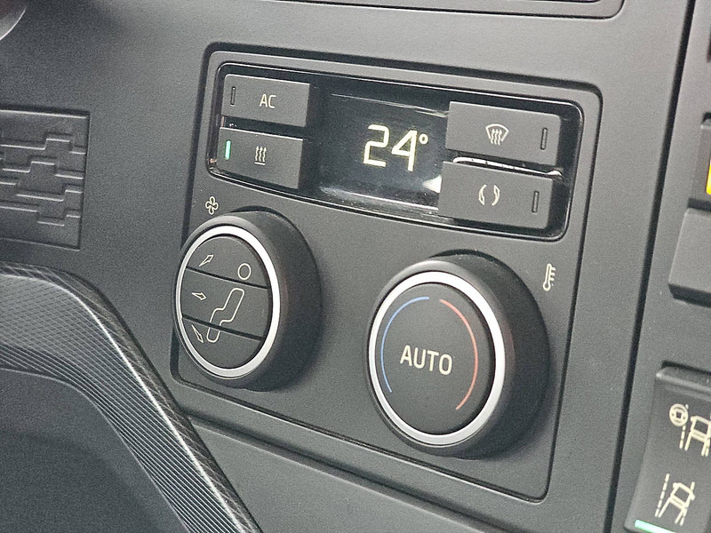 Лизинг на Volvo FH 540 6X4 FH5 HYDR. Volvo FH 540 6X4 FH5 HYDR.: снимка 10