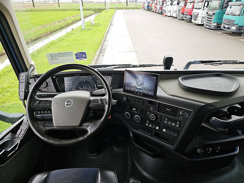 Лизинг на Volvo FH 540 6X4 FH5 HYDR. Volvo FH 540 6X4 FH5 HYDR.: снимка 8