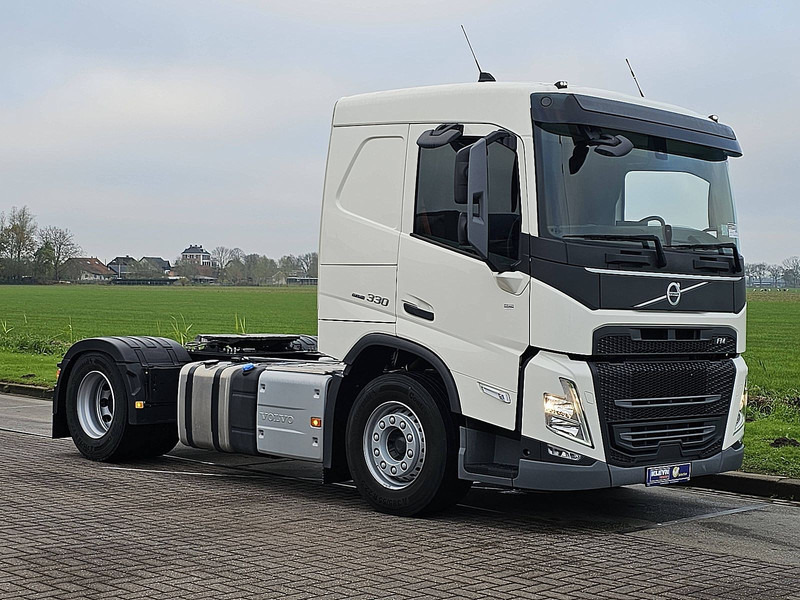 Volvo FM 330 3000 KM LIKE NEW!! - Влекач: снимка 5 Volvo FM 330 3000 KM LIKE NEW!! - Влекач: снимка 5