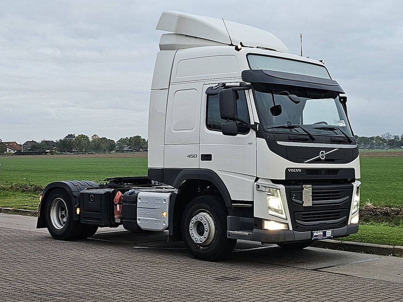 Volvo FM 450 GLOBETROTTER ADR - Влекач: снимка 3 Volvo FM 450 GLOBETROTTER ADR - Влекач: снимка 3
