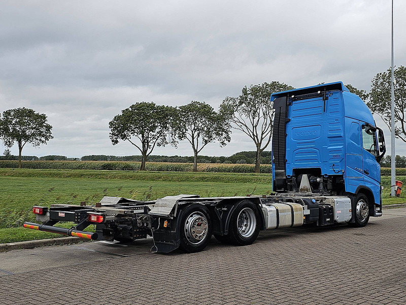 Volvo FH 460 - Контейнеровоз/ Сменна каросерия камион: снимка 3 Volvo FH 460 - Контейнеровоз/ Сменна каросерия камион: снимка 3