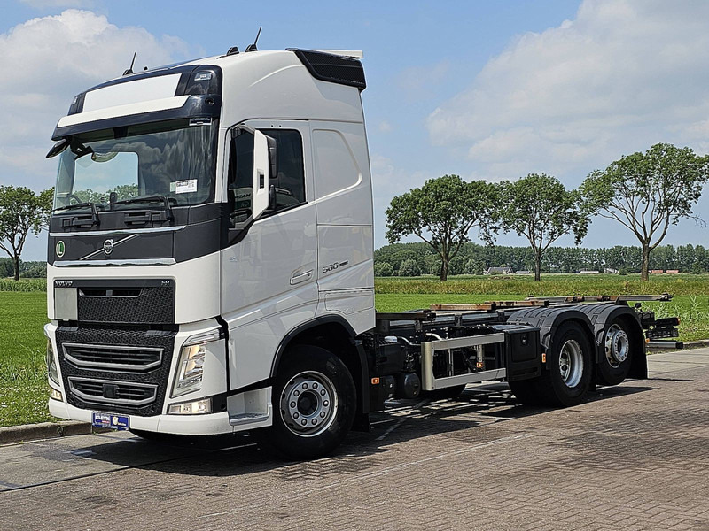 Volvo FH 500 - Контейнеровоз/ Сменна каросерия камион: снимка 2 Volvo FH 500 - Контейнеровоз/ Сменна каросерия камион: снимка 2