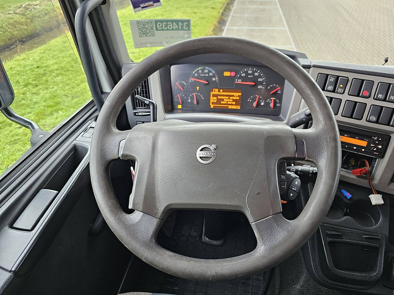 Камион фургон Volvo FL 250.14 AIRCO TAILLIFT: снимка 8