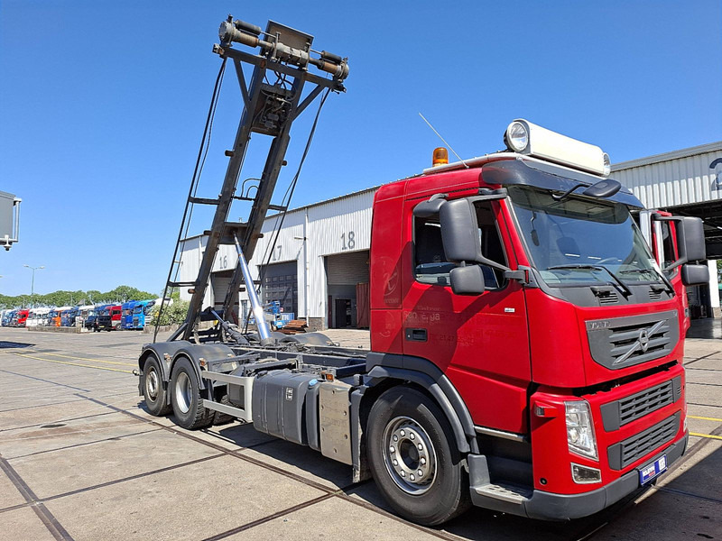 Лизинг на Volvo FM 11.330 6X2 MANUAL WB460 Volvo FM 11.330 6X2 MANUAL WB460: снимка 18