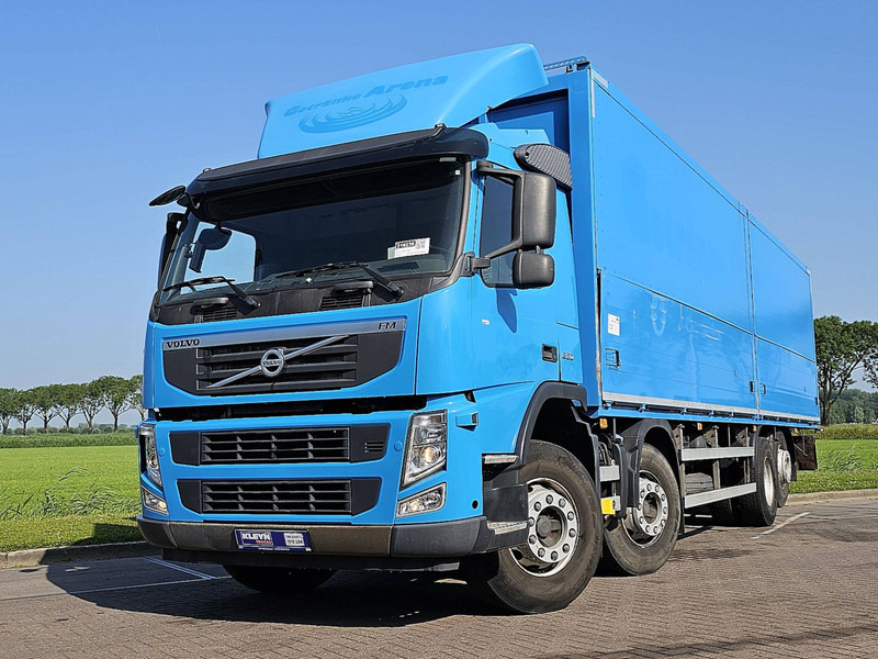 Volvo FM 11.330 8X2 BÄR 2000KG LIFT - Камион фургон: снимка 1 Volvo FM 11.330 8X2 BÄR 2000KG LIFT - Камион фургон: снимка 1