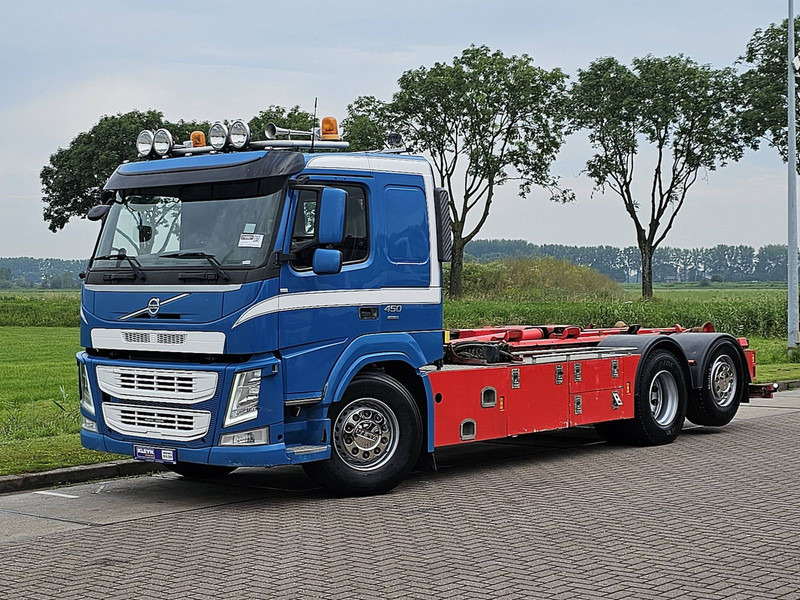 Volvo FM 450 6X2*4 HIAB XR18SL56 - Мултилифт с кука камион: снимка 2 Volvo FM 450 6X2*4 HIAB XR18SL56 - Мултилифт с кука камион: снимка 2