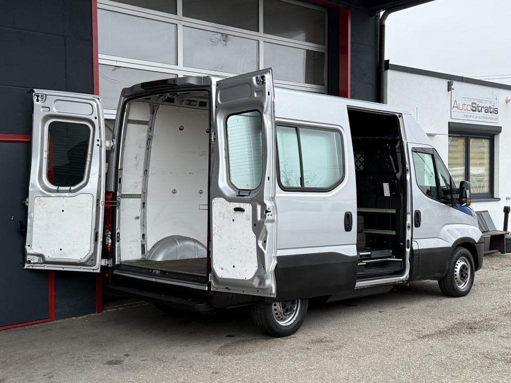 Товарен бус Iveco Daily 35S14 CNG Erdgas Klimaaut. Sitzheizung: снимка 6 Товарен бус Iveco Daily 35S14 CNG Erdgas Klimaaut. Sitzheizung: снимка 6