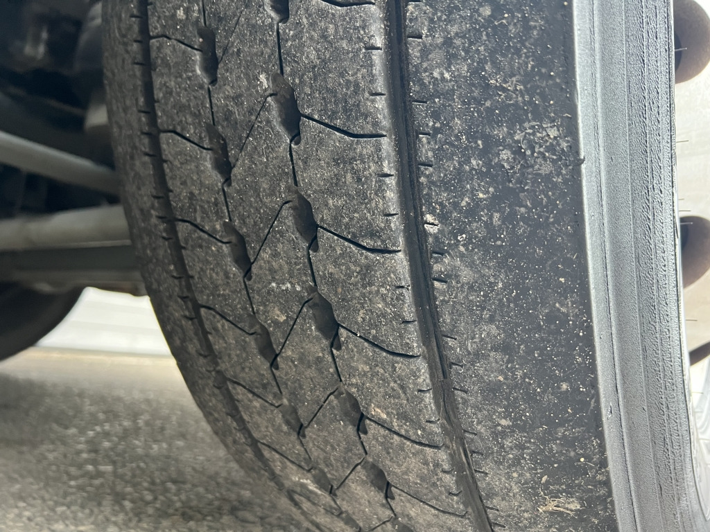 Iveco Stralis AD190S31 4,2mRdst Klimaaut. Intander ACC - Шаси кабина: снимка 4 Iveco Stralis AD190S31 4,2mRdst Klimaaut. Intander ACC - Шаси кабина: снимка 4