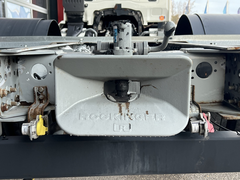 Iveco Stralis AD190S31 4,2mRdst Klimaaut. Intander ACC - Шаси кабина: снимка 3 Iveco Stralis AD190S31 4,2mRdst Klimaaut. Intander ACC - Шаси кабина: снимка 3