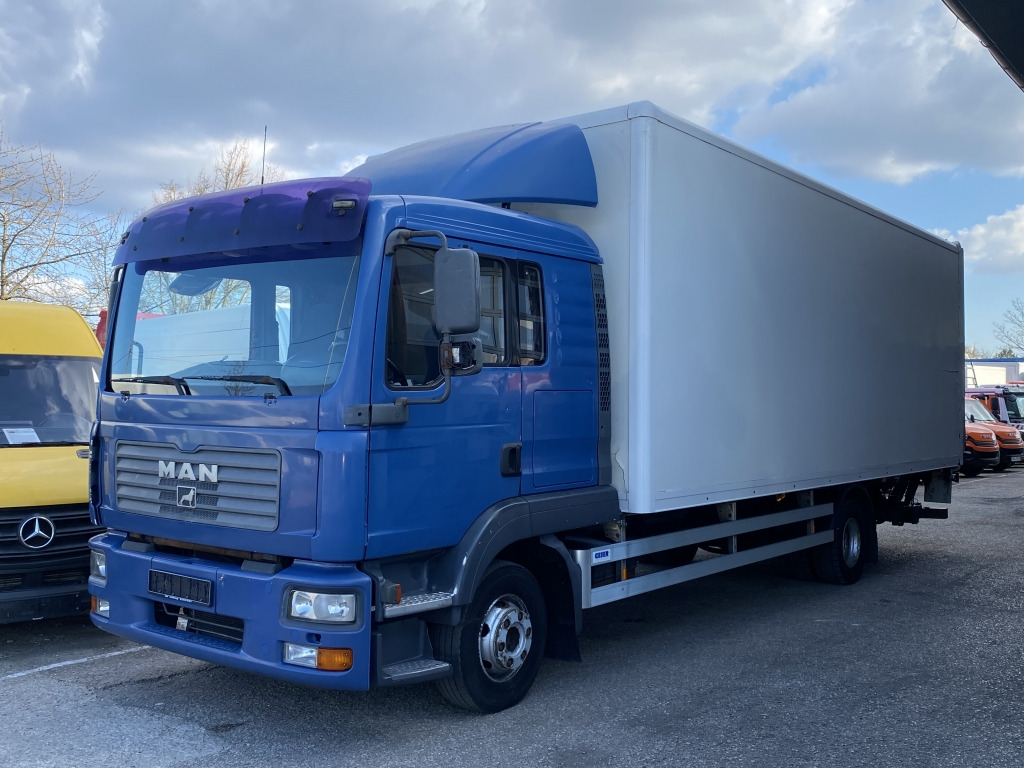 Камион фургон MAN TGL 12.240 7,2mKoffer  Klimaaut LBW AutomatikAHK: снимка 8