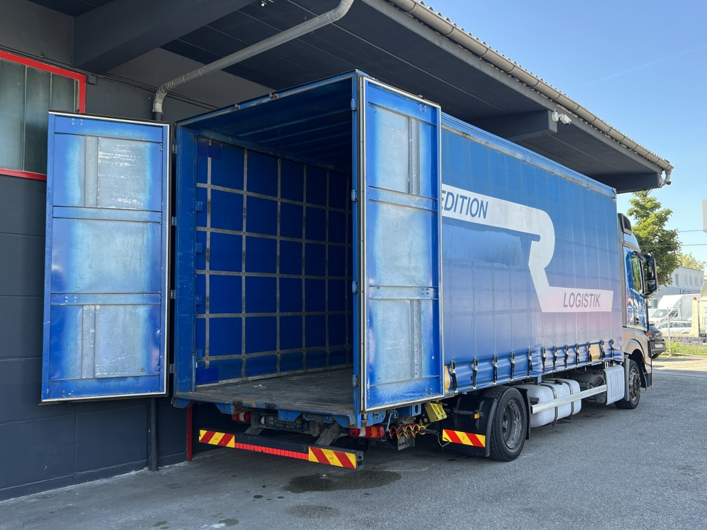 Mercedes-Benz Actros 1840 MEGA Jumbo Klima Reatarder ACC-Tempo - Контейнеровоз/ Сменна каросерия камион: снимка 4 Mercedes-Benz Actros 1840 MEGA Jumbo Klima Reatarder ACC-Tempo - Контейнеровоз/ Сменна каросерия камион: снимка 4