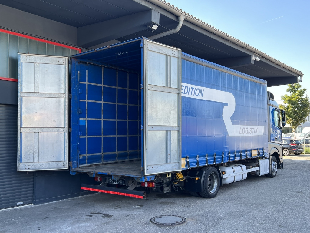 Mercedes-Benz Actros 1840 MEGA Jumbo Klima Retarder ACC-Tempo - Камион с брезент: снимка 3 Mercedes-Benz Actros 1840 MEGA Jumbo Klima Retarder ACC-Tempo - Камион с брезент: снимка 3