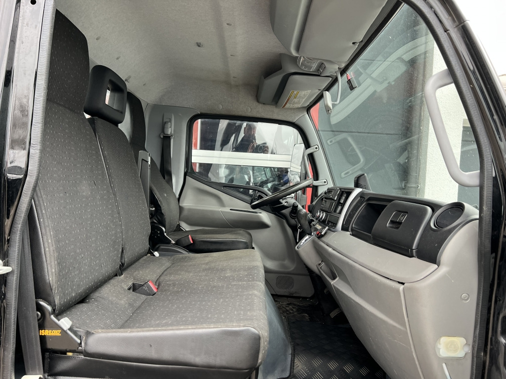 Шаси кабина Mitsubishi Fuso Canter 9C18 5,8m Euro6d Klimaaut. Tempomat: снимка 10