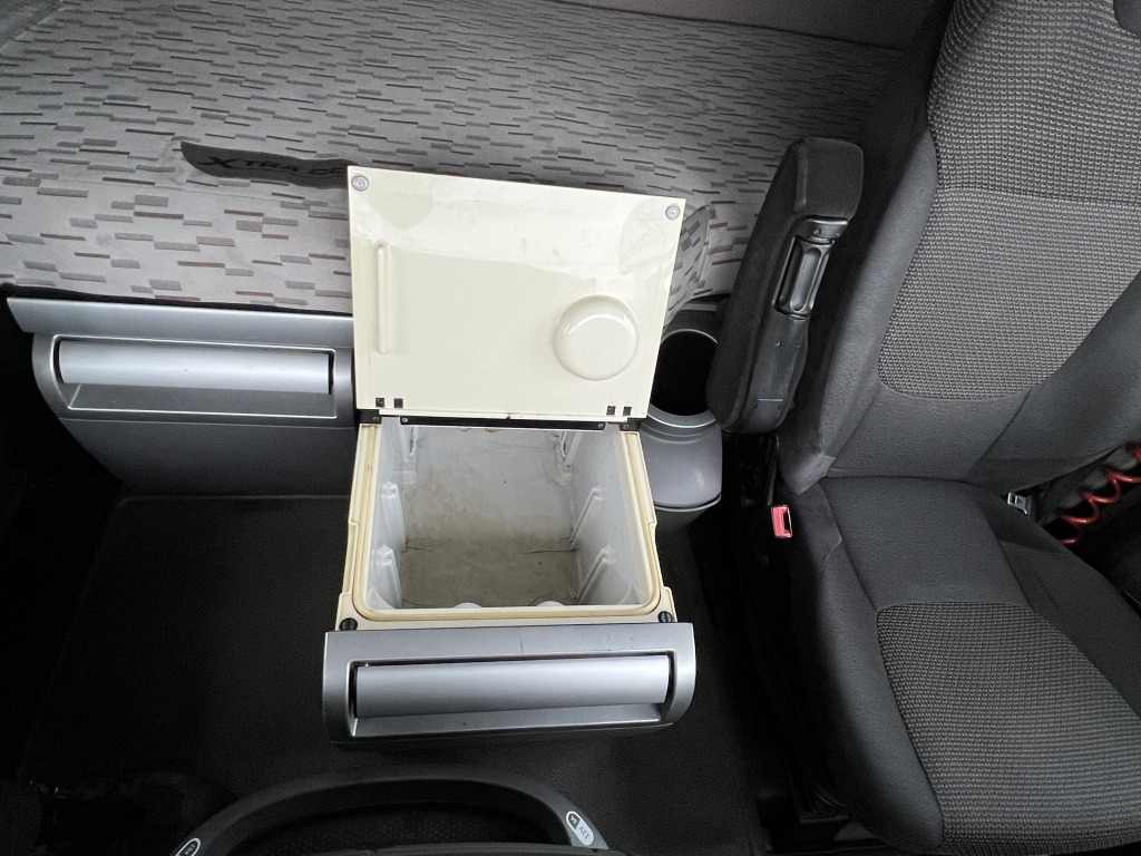 Daf XF 440 Euro6 Klimaanlage Motorbremse+ 2x Bett - Влекач: снимка 3 Daf XF 440 Euro6 Klimaanlage Motorbremse+ 2x Bett - Влекач: снимка 3