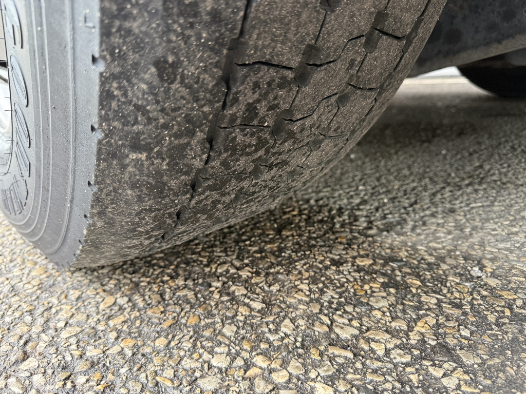 MAN TGX 18.440 XLX MEGA Klimaauto Motorbremse 2xTank - Влекач: снимка 5 MAN TGX 18.440 XLX MEGA Klimaauto Motorbremse 2xTank - Влекач: снимка 5