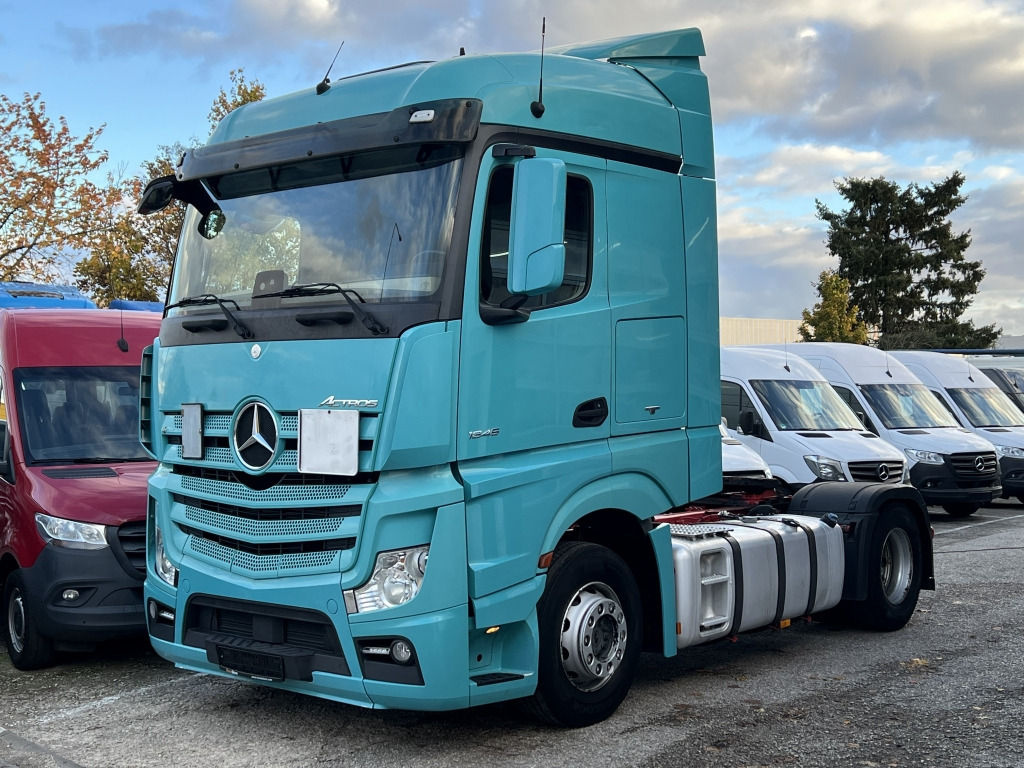Mercedes-Benz Actros 1845 Klimaautom. Retarder 2x Nebenantrieb - Влекач: снимка 1 Mercedes-Benz Actros 1845 Klimaautom. Retarder 2x Nebenantrieb - Влекач: снимка 1