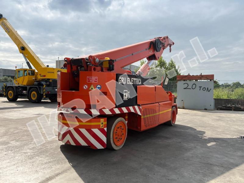 JMG MC350 - Кран за пресечени терени: снимка 4 JMG MC350 - Кран за пресечени терени: снимка 4