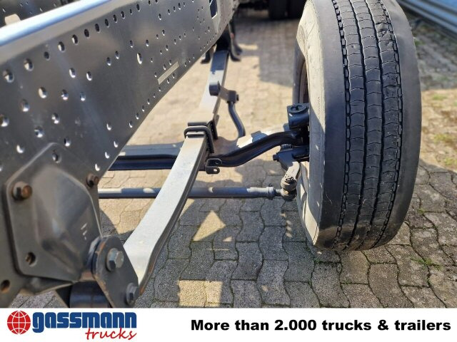 Iveco Trakker AD260T45 6x4, BRANDSCHADEN FAHRERHAUS! - Шаси кабина: снимка 4 Iveco Trakker AD260T45 6x4, BRANDSCHADEN FAHRERHAUS! - Шаси кабина: снимка 4