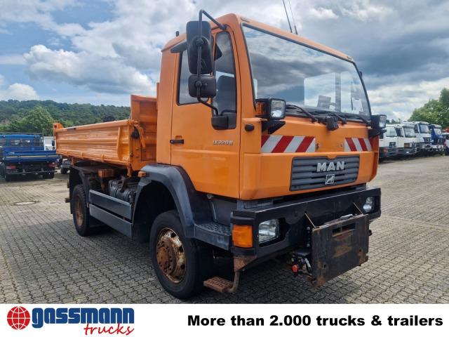 MAN 14.225 LAK 4x4 BB, Winterdienstausstattung - Самосвал камион: снимка 3 MAN 14.225 LAK 4x4 BB, Winterdienstausstattung - Самосвал камион: снимка 3