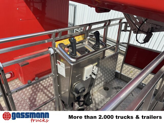 MAN TGA 18.350 4x2 Teleskopmast TM 32 Marte - Пожарна кола: снимка 3 MAN TGA 18.350 4x2 Teleskopmast TM 32 Marte - Пожарна кола: снимка 3