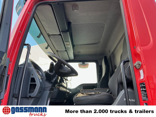 MAN TGM 13.250/340 4X4 BL, Kran Hiab 026 T-3, - Камион с кран: снимка 3 MAN TGM 13.250/340 4X4 BL, Kran Hiab 026 T-3, - Камион с кран: снимка 3