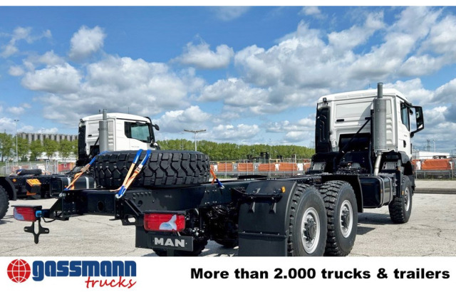 MAN TGS 33.440 6x6 BB CH, Euro2, Einzelbereifung - Шаси кабина: снимка 5 MAN TGS 33.440 6x6 BB CH, Euro2, Einzelbereifung - Шаси кабина: снимка 5