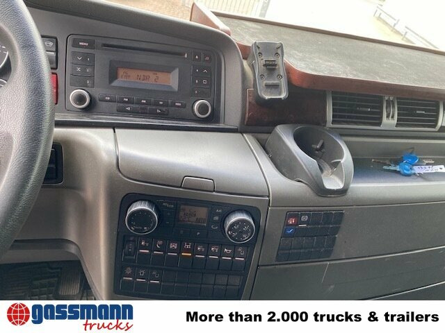 MAN TGX 26.540 6x4 BB, Intarder, XXL-Fahrerhaus - Мултилифт за контейнери камион: снимка 5 MAN TGX 26.540 6x4 BB, Intarder, XXL-Fahrerhaus - Мултилифт за контейнери камион: снимка 5