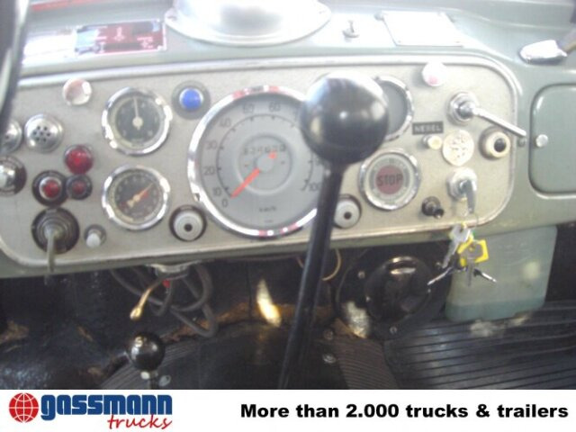 Magirus Deutz Magirus Uranus 250D 22 KW16 - Пожарна кола, Камион с кран: снимка 3 Magirus Deutz Magirus Uranus 250D 22 KW16 - Пожарна кола, Камион с кран: снимка 3