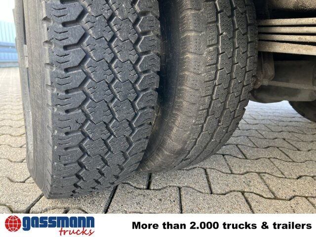 Mercedes-Benz 711 D-KA 4x2, Standklima, 11-Sitze, 2 x on stock - Микробус, Пътнически бус: снимка 3 Mercedes-Benz 711 D-KA 4x2, Standklima, 11-Sitze, 2 x on stock - Микробус, Пътнически бус: снимка 3