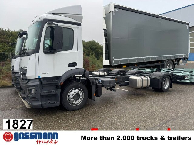 Mercedes-Benz Actros 1827/30 L 4x2, Gardine, LBW - Бордови камион: снимка 1 Mercedes-Benz Actros 1827/30 L 4x2, Gardine, LBW - Бордови камион: снимка 1