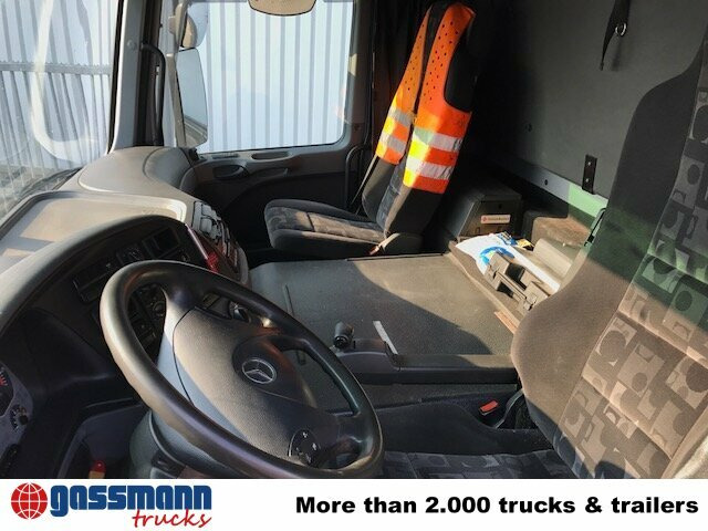 Mercedes-Benz Actros 1841 L 4x2, Esterer Tankaufbau ca. - Камион цистерна: снимка 5 Mercedes-Benz Actros 1841 L 4x2, Esterer Tankaufbau ca. - Камион цистерна: снимка 5