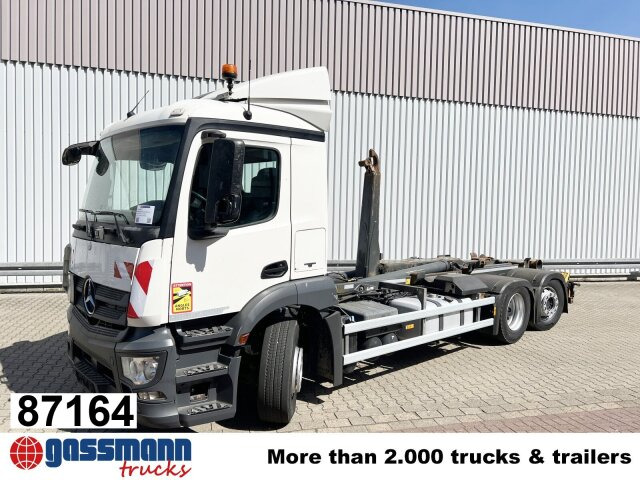 Mercedes-Benz Antos 2543 L 6x2, Lenk-/Liftachse - Мултилифт с кука камион: снимка 1 Mercedes-Benz Antos 2543 L 6x2, Lenk-/Liftachse - Мултилифт с кука камион: снимка 1