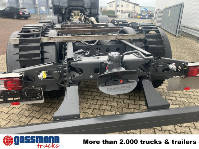 Mercedes-Benz Arocs 3251 L 8x4/4, mit Motorabtrieb C plus NA - Шаси кабина: снимка 4 Mercedes-Benz Arocs 3251 L 8x4/4, mit Motorabtrieb C plus NA - Шаси кабина: снимка 4