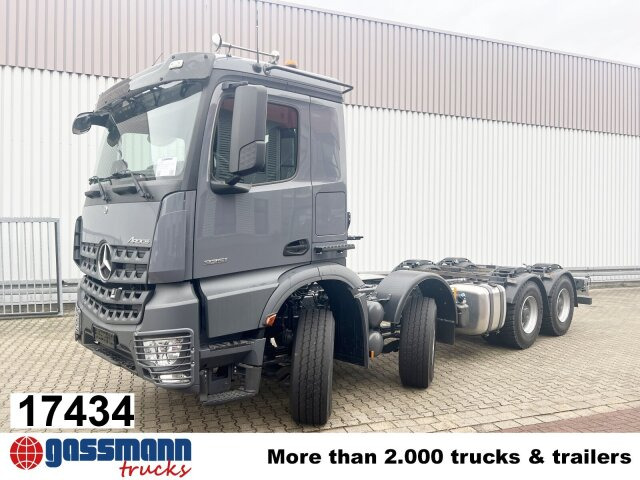 Mercedes-Benz Arocs 3251 L 8x4/4, mit Motorabtrieb C plus NA - Шаси кабина: снимка 1 Mercedes-Benz Arocs 3251 L 8x4/4, mit Motorabtrieb C plus NA - Шаси кабина: снимка 1