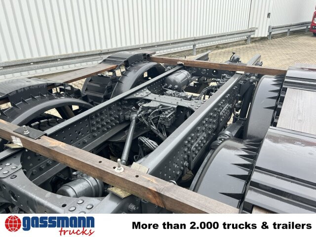 Mercedes-Benz Arocs 3340/46 A 6x6, Grounder - Шаси кабина: снимка 3 Mercedes-Benz Arocs 3340/46 A 6x6, Grounder - Шаси кабина: снимка 3