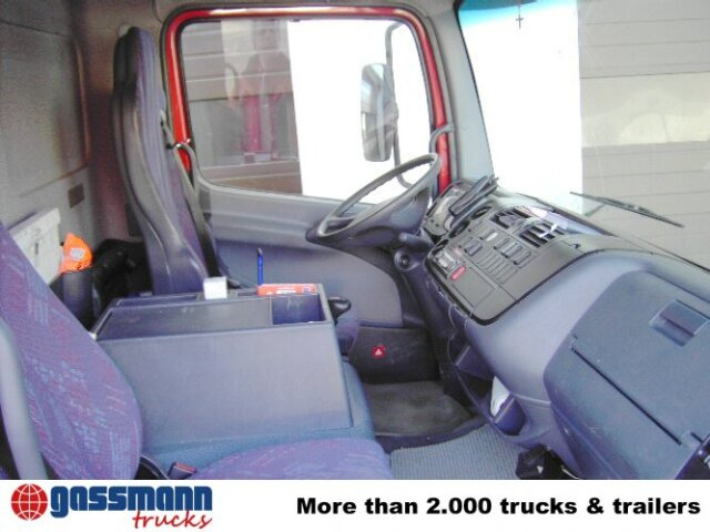 Mercedes-Benz Atego 818 L 4x2, Ersatzteilträger! - Камион фургон: снимка 3 Mercedes-Benz Atego 818 L 4x2, Ersatzteilträger! - Камион фургон: снимка 3