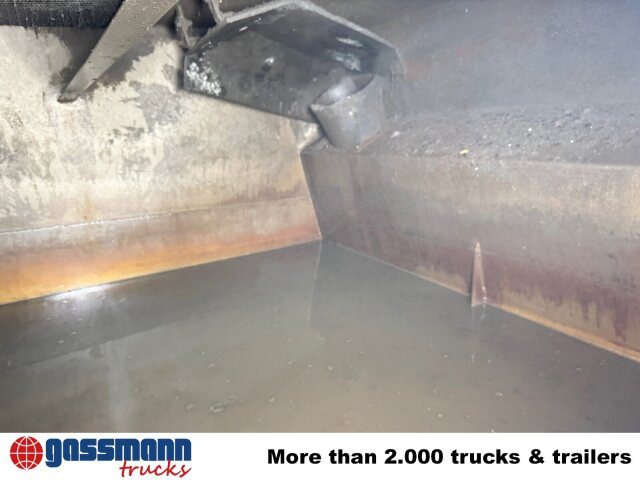 Mercedes-Benz Axor 1829 4x2, Zweiweg Z200, Kehrmaschine Faun - Мотометачна машина: снимка 4 Mercedes-Benz Axor 1829 4x2, Zweiweg Z200, Kehrmaschine Faun - Мотометачна машина: снимка 4