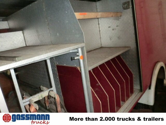 Mercedes-Benz LP 813 4x2 TLF8 Feuerwehr - Пожарна кола: снимка 2 Mercedes-Benz LP 813 4x2 TLF8 Feuerwehr - Пожарна кола: снимка 2