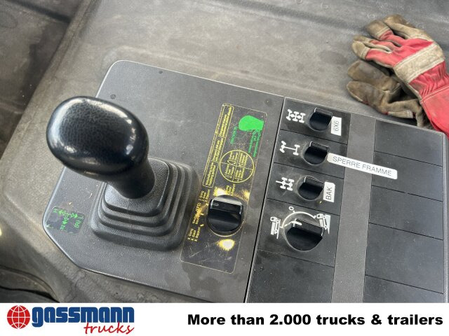 Mercedes-Benz SK II 2638/44 A 6x6, V8, Retarder - Шаси кабина: снимка 3 Mercedes-Benz SK II 2638/44 A 6x6, V8, Retarder - Шаси кабина: снимка 3