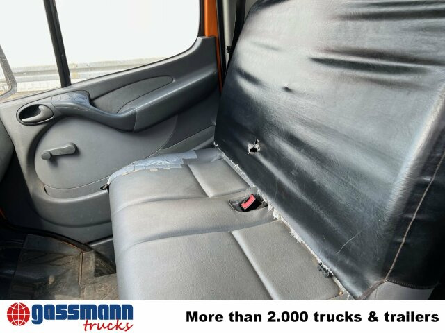 Mercedes-Benz Sprinter 308 4x2 Doka - Бордови бус, Бус с двойна кабина: снимка 4 Mercedes-Benz Sprinter 308 4x2 Doka - Бордови бус, Бус с двойна кабина: снимка 4