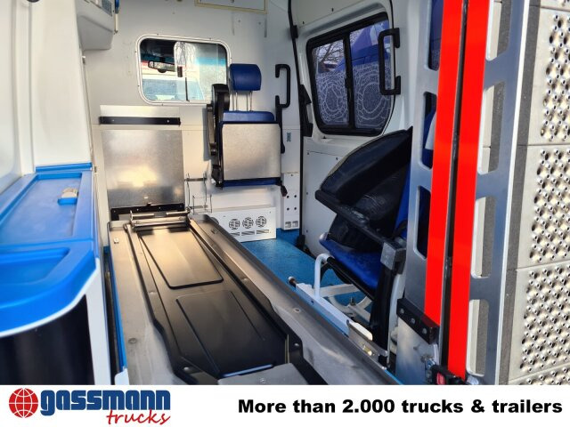 Mercedes-Benz Sprinter 313 CDI 4x2, EEV, Krankenwagen - Товарен бус: снимка 5 Mercedes-Benz Sprinter 313 CDI 4x2, EEV, Krankenwagen - Товарен бус: снимка 5