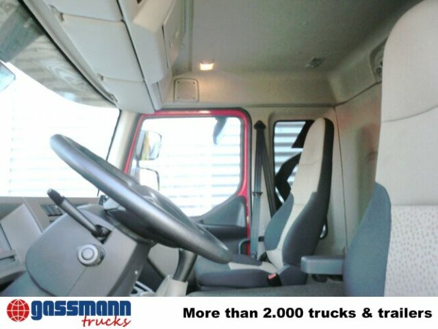 Renault Midlum 220 DXi 4x2 - За напитки камион: снимка 2 Renault Midlum 220 DXi 4x2 - За напитки камион: снимка 2