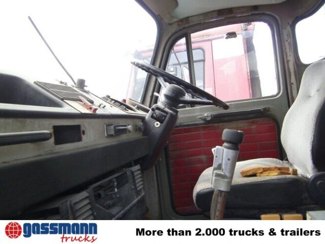 Шаси кабина Saurer V5 4x2: снимка 11