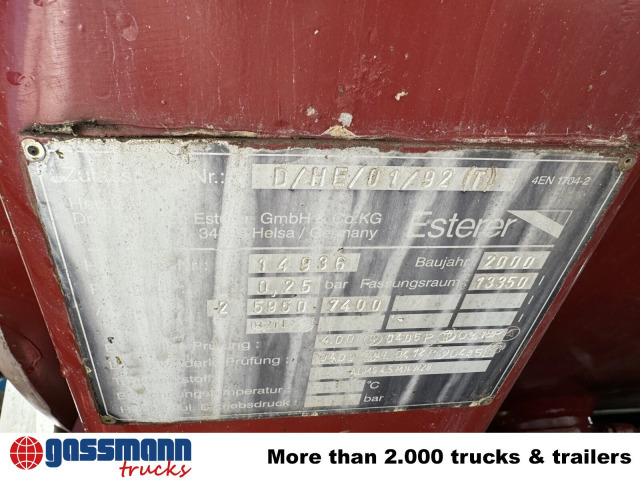 Tankaufbau ca. 13.350l, 2 Kammern - Камион цистерна: снимка 4 Tankaufbau ca. 13.350l, 2 Kammern - Камион цистерна: снимка 4