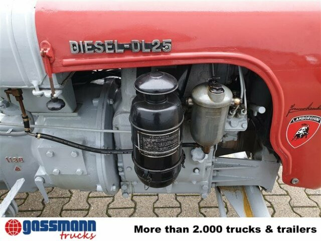 Traktor DL25 - Трактор: снимка 5 Traktor DL25 - Трактор: снимка 5