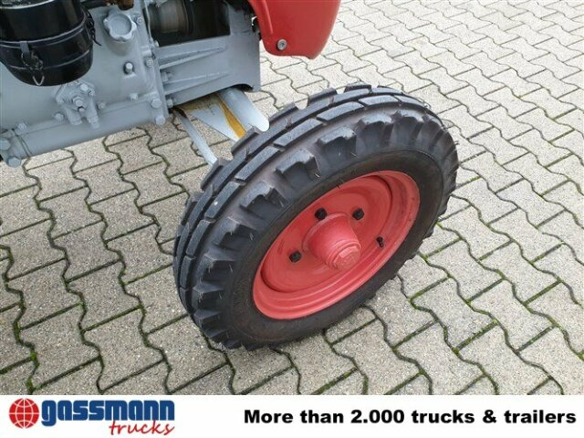 Traktor DL25 - Трактор: снимка 4 Traktor DL25 - Трактор: снимка 4